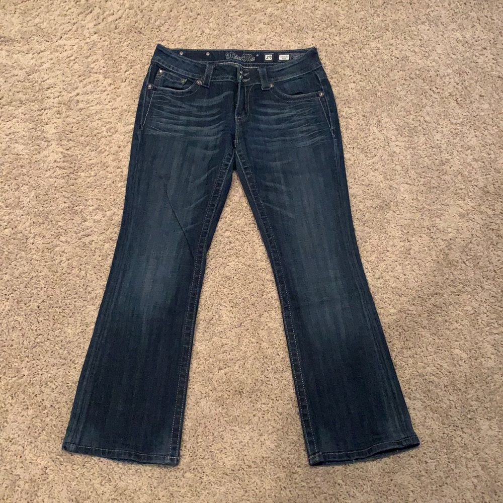 Barely worn Miss Me jeans with stitched pockets
